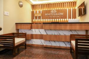 Open Hotel by Olive - The Whiteglow Premium