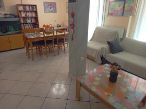 Central Home Kavala -"with extra parking"