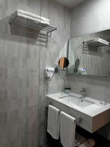 Le Yot Hotel