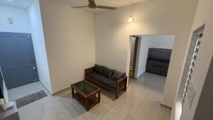 Chothi Hills Apartments