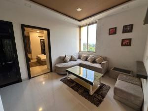 Premium 4BHK Villa Style Stay with Private Garden