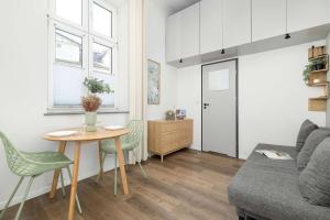Przytulne Studio z Klimatyzacją w Krakowie by Noclegi Renters