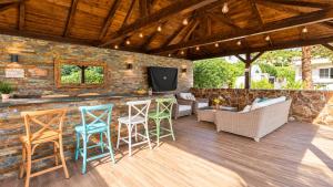 Villa Barklee in Vila Sol Villa with Private Pool and Golf Views by Cleverdetails