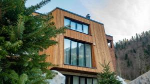Mountain Retreat Hotel by Dukley