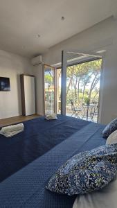 Central Sorrento Old Town Colomba Blu flat & balcony