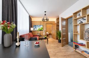 Premiere Apartments