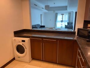 Fairmont North One Bedroom Apartment with Pool - no beach access card