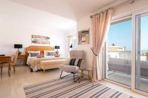 Casa Caledonia - 4 bedroom villa superior with pool