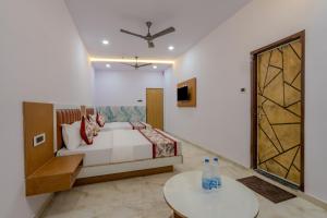 Balaji Rooms & Banquet