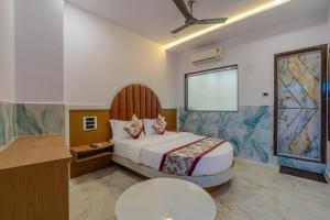 Balaji Rooms & Banquet