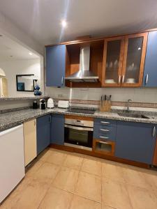 Oasis de Marbella, 2 bedrooms on the Golden Mile
