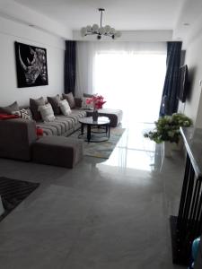 The Oulas 2bdr apartment