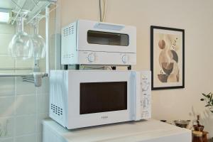 SWAN EN OSAKA Walk Umeda Long Stay Simmons Workspace