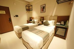 Click Hotel Galaxy-Bangalore Airport