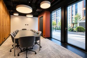 Towarowa Towers Warsaw Apartments