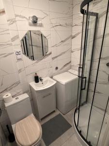 2 Rooms and Balcony Amazing View Warsaw City Center