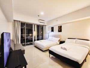 East Glory Center Residences Twin Double Bed City Of Dreams MOA NAIA