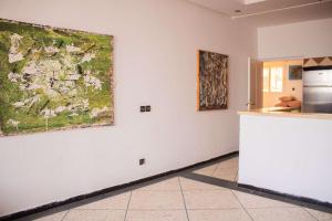 2 bed Apartment Close to the Beach
