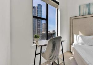 Uptown Dallas 3BR Rooftop, Pool, Gym, Parking