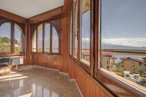 Vista Lago Casa Demonti