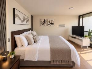 Mandarin Family Apartment