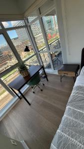 Jameson City Suites - Downtown Toronto