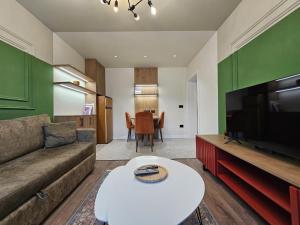 GreenView Apartments