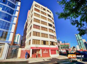 Spacious and Comfortable Apartment, Excellent Views