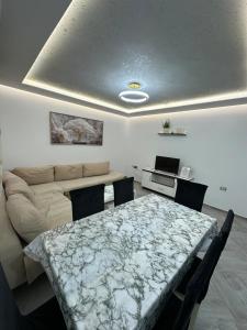 Prestige Apartment Fier
