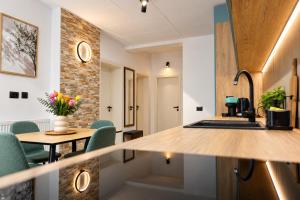 2M Residence