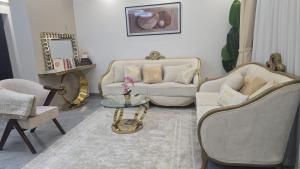 Diamond Ivy residence