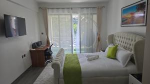 Diamond Ivy residence