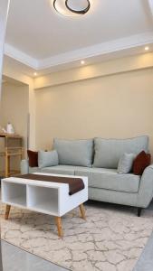 Entrant home ventures