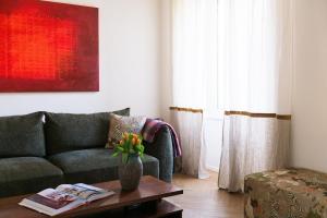 Domus Opera bright Apartment in the heart of Rome