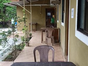 OyO 48992 MARIA GUEST HOUSE