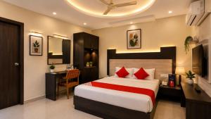 Redfox Cinemascope An Apart Hotel