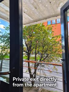 Port Studio & Free Parking