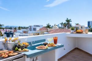 Modern Loft w Rooftop Pool - Zona Dorada