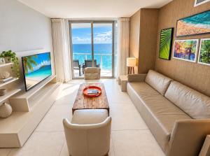 Wake Up to the Ocean - Beachfront Paradise