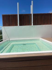 Escapada en Cabrera con Jacuzzi Privado y Piscina