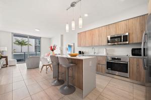 Quadro Design District Free Parking by Palermo Home Miami