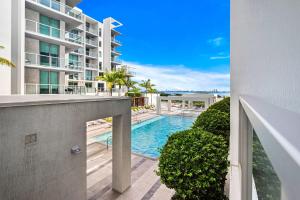 Quadro Design District Free Parking by Palermo Home Miami