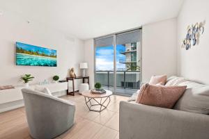 Quadro Design District Free Parking by Palermo Home Miami