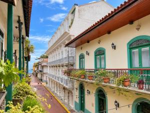 AmazINN Places Casa Bandera I
