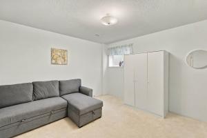 A Peaceful Stay in Central Coquitlam