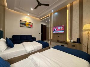 Shree Aaradhya Suites