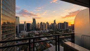 Stunning View - Luxury Loft in Makati