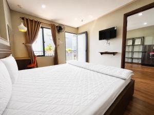 Quán Quân Apartment
