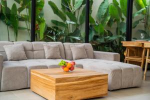 White Villa 10 - Stylish 1BR Retreat in Ungasan
