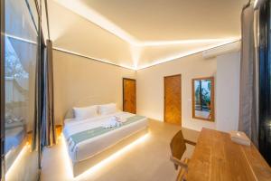 White Villa 10 - Stylish 1BR Retreat in Ungasan